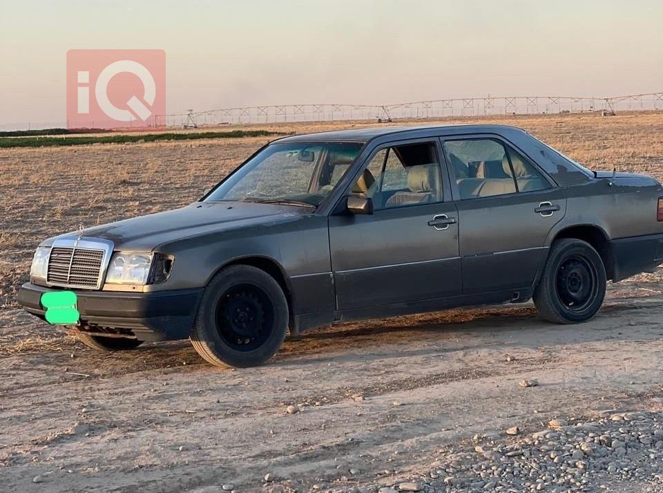 مرسيدس بنز E-Class